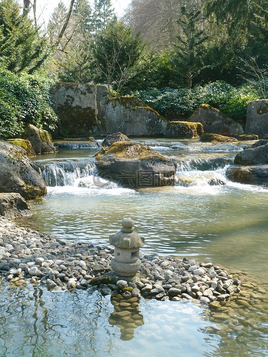 水,石头,日本花园