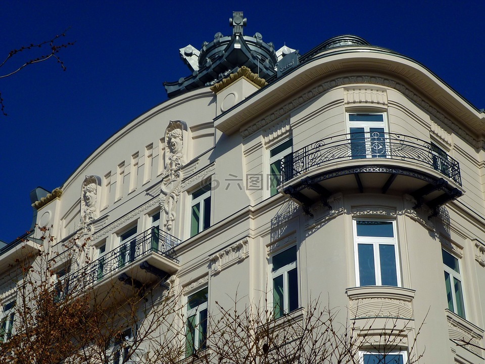 美国大使馆,维也纳艺术风格,自由广场