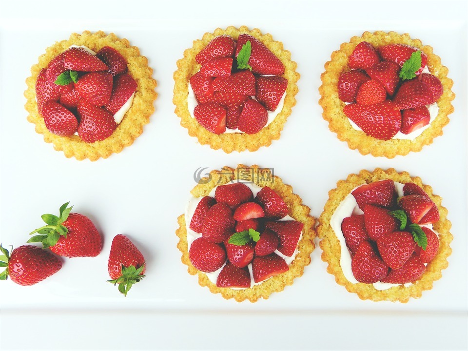 草莓蛋糕,草莓,面团