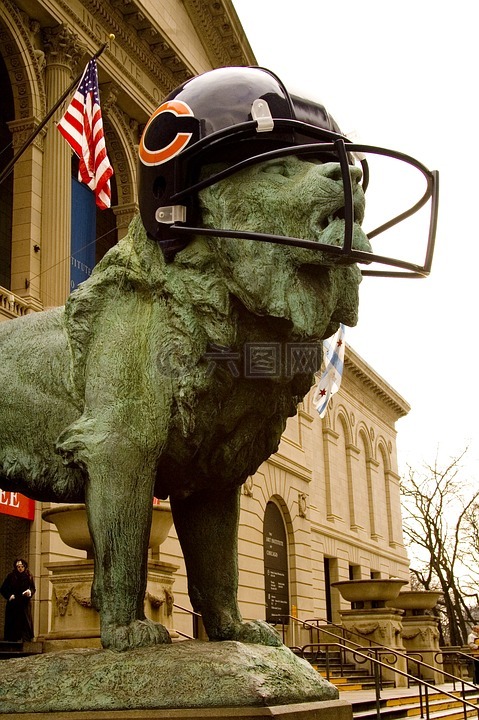 芝加哥熊艺术博物馆,芝加哥熊的头盔,雕像