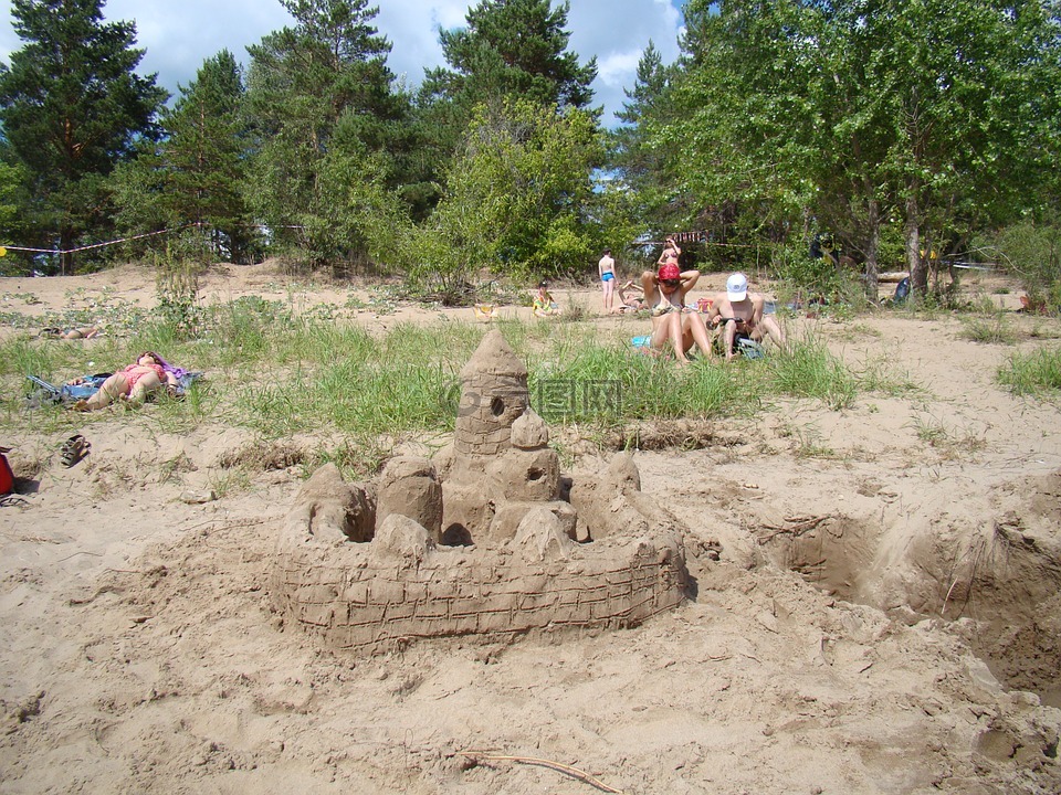 城堡,从沙子,河岸边