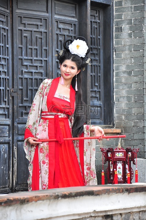 中国的女人,中国女人的灯笼,中国传统的女人
