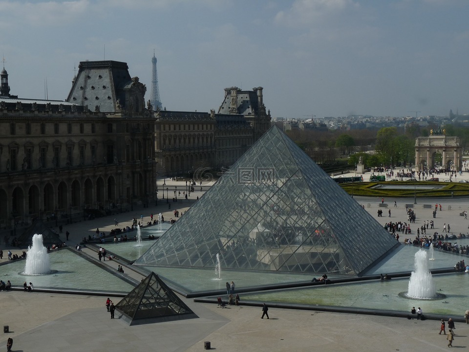 巴黎,卢浮宫博物馆,卢浮宫