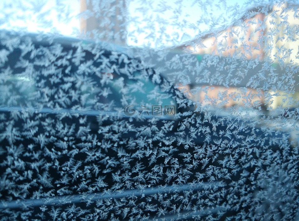 冬天,霜花,车窗外