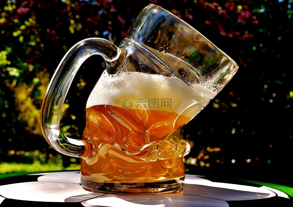 啤酒,啤酒玻璃,变形
