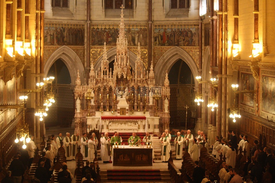 爱尔兰温床质量,天主教弥撒庆典,礼仪庆典