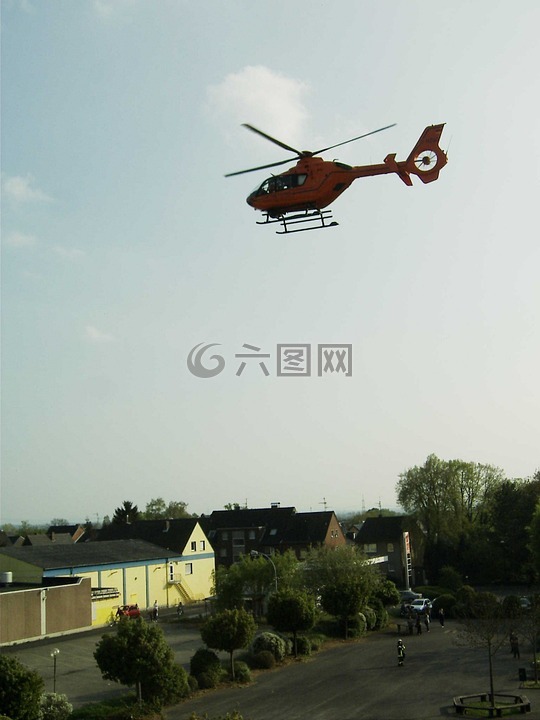 救援直升机,直升机,居住区