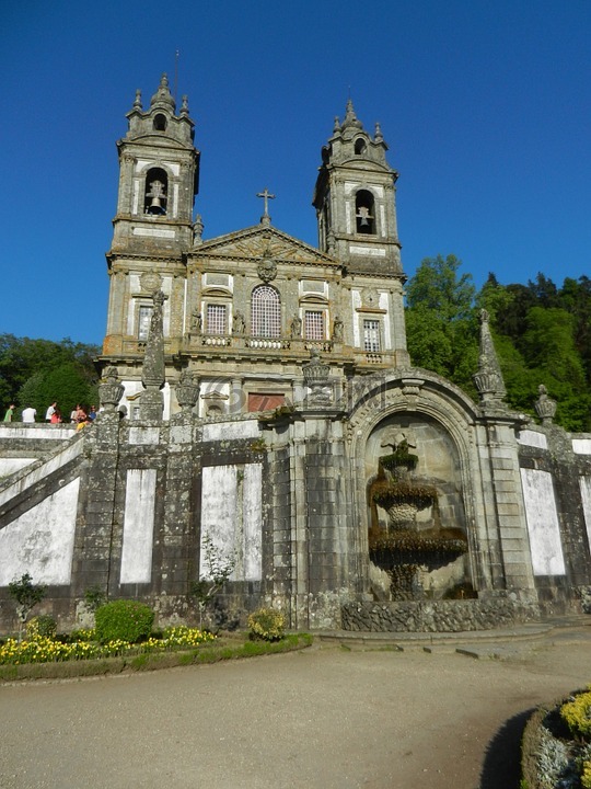 苏斯杜蒙蒂,葡萄牙,教堂