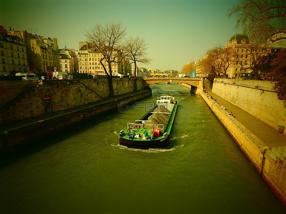 其,巴黎,河