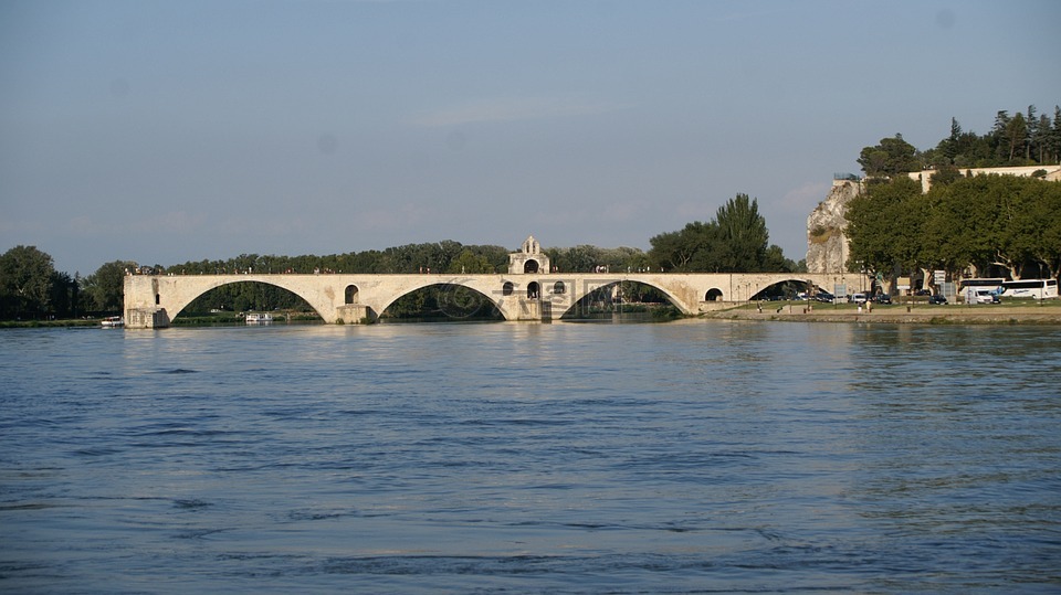 阿维尼翁,桥,sur le pont
