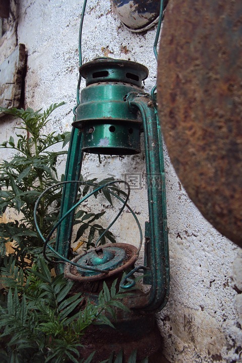 旧灯笼,破碎的灯笼,绿灯侠