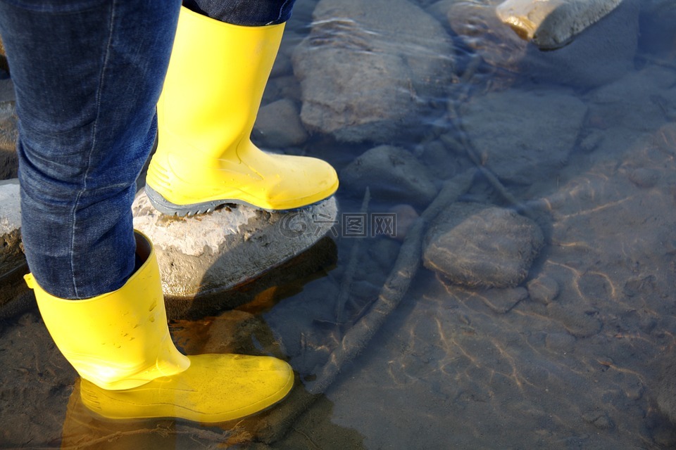 橡胶靴,河,水