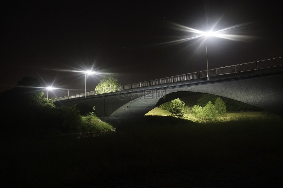 夜,桥,光