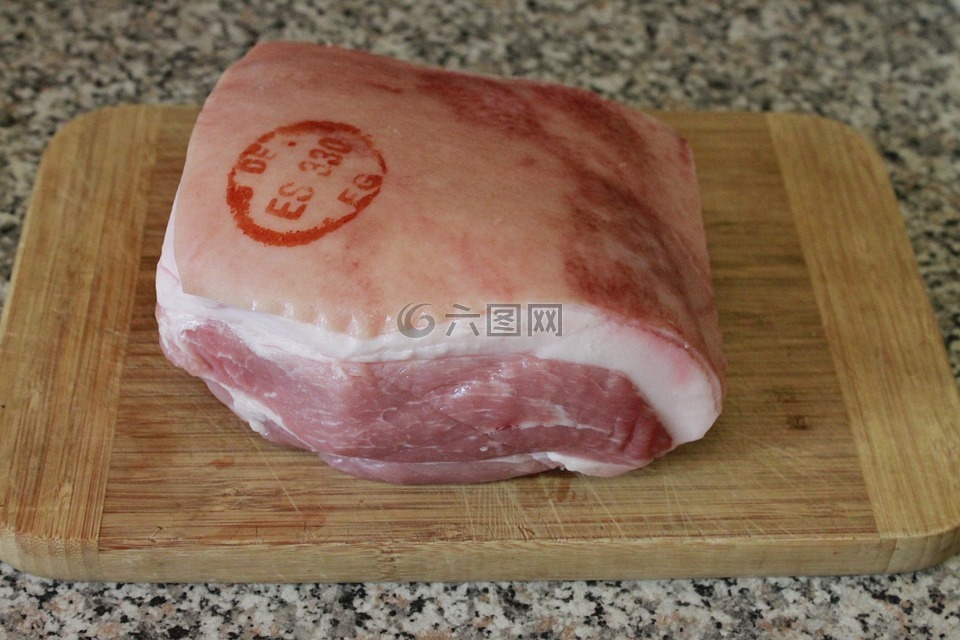 烤猪肉,南斯拉夫联盟共和国结壳,肉