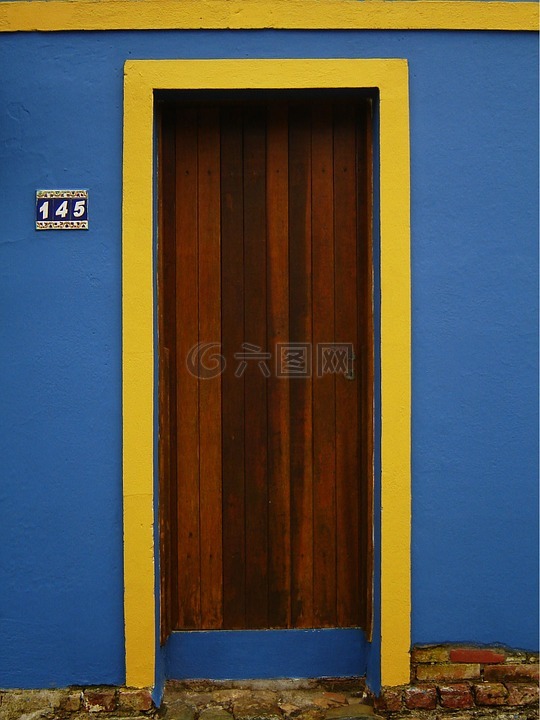 门,蓝色,黄色