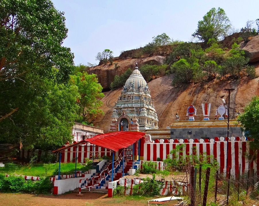 ramgiri 山,寺,ramadevara 拥