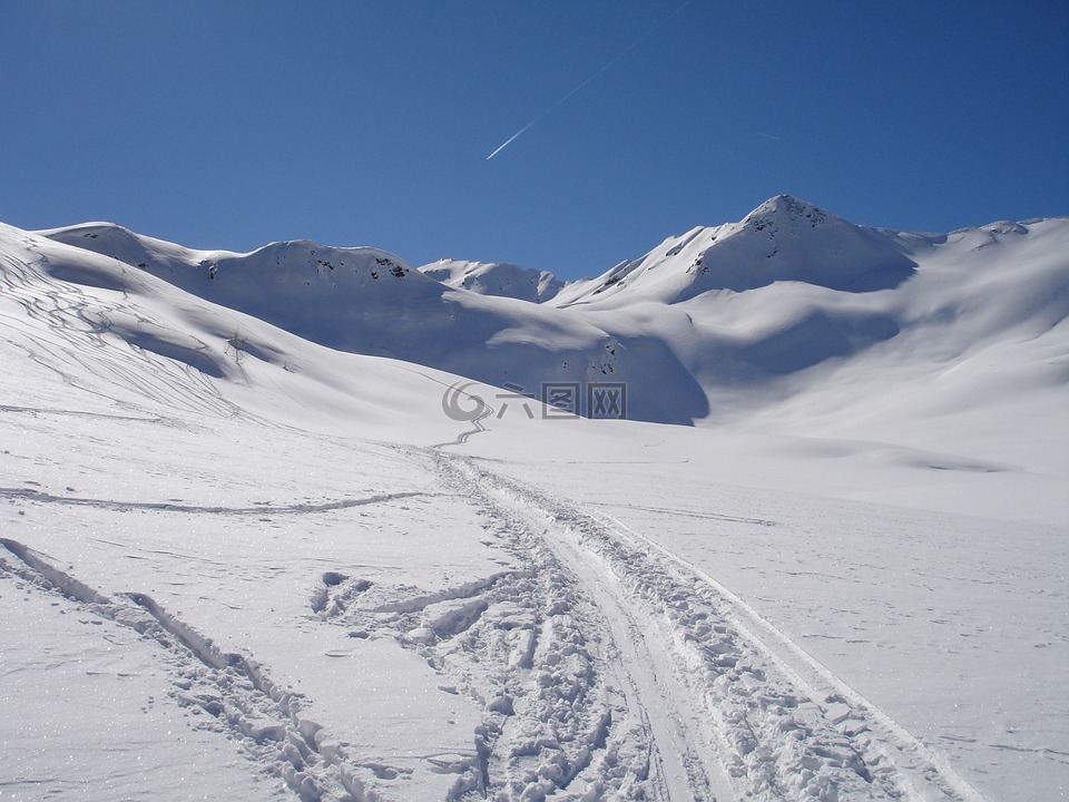 穷乡僻壤skiiing,冬季登山,冬季运动