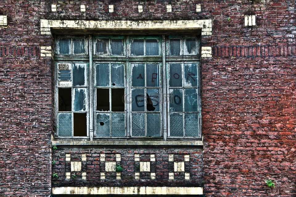 窗口,破碎的窗户,废弃的工厂
