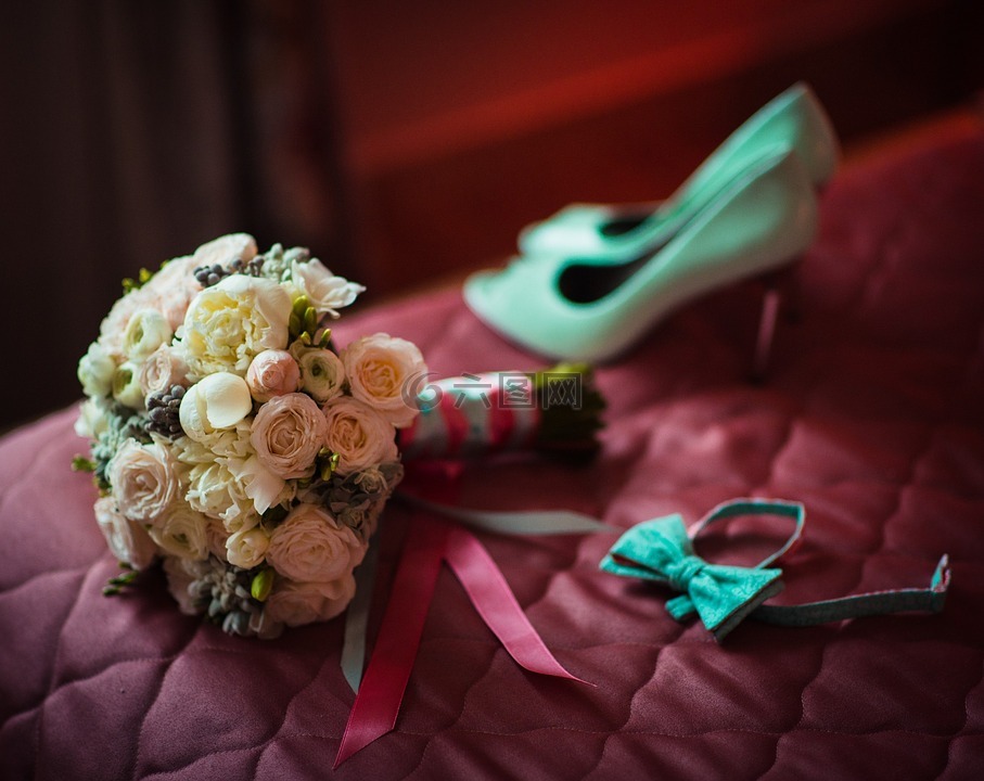 新娘花束,鞋子,蝴蝶