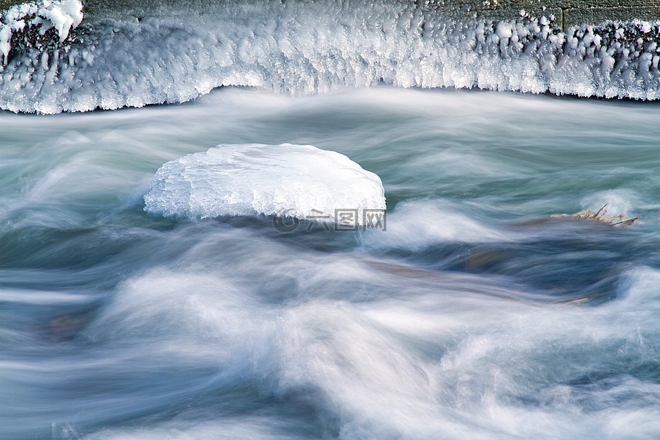 冰萨勒,冰冻的河,冬天