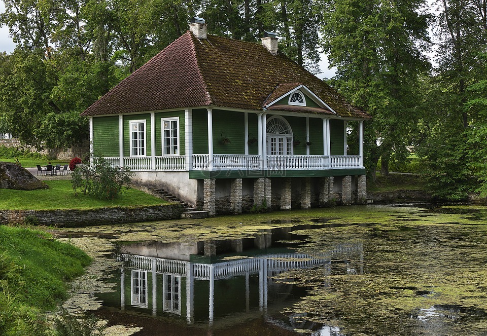 夏天的房子,镜像,湖