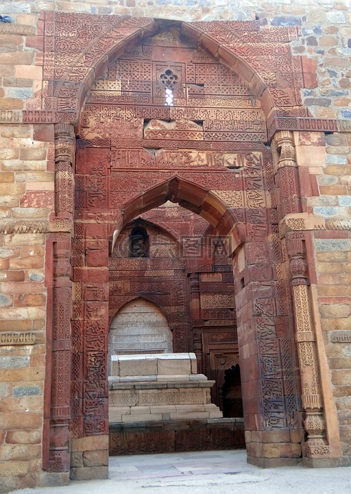 古特伯复杂,拱门,伊斯兰纪念碑