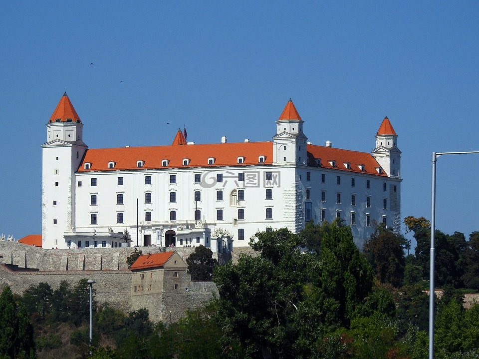 城堡,布拉索夫,纪念碑
