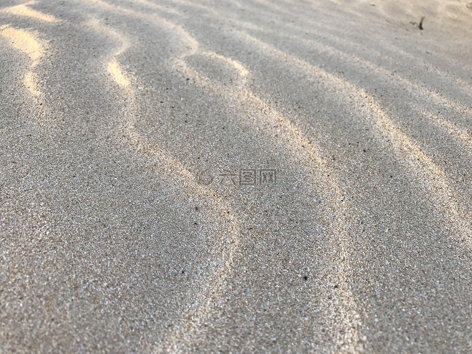 白色的沙滩,涟漪,沙