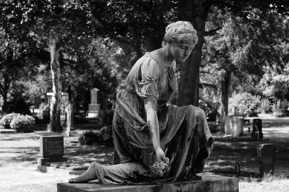 墓艺术,北公墓,黑色和白色的摄影