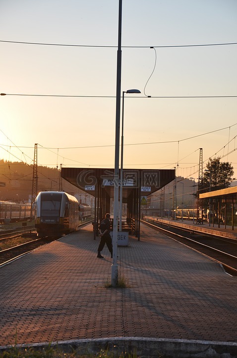 贝隆,火车站,铁路轨道