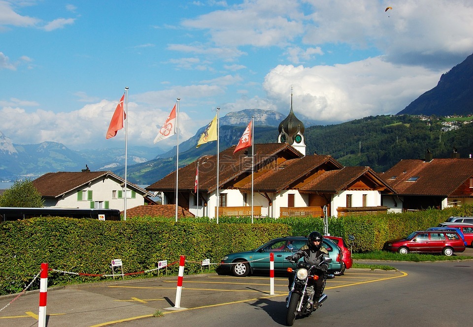 卢塞恩湖区域,瑞士,摩托车