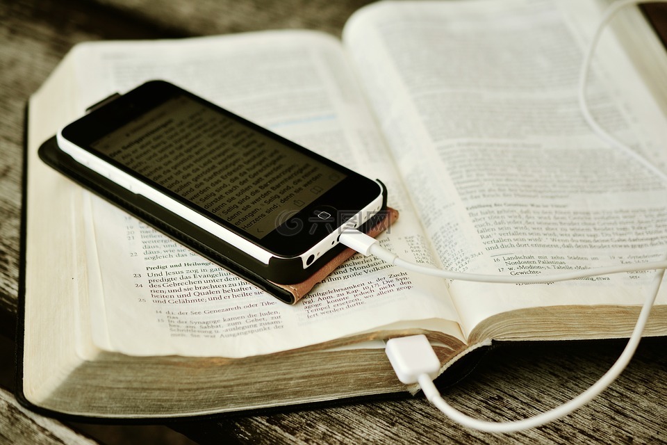 圣经 》,iphone,移动电话