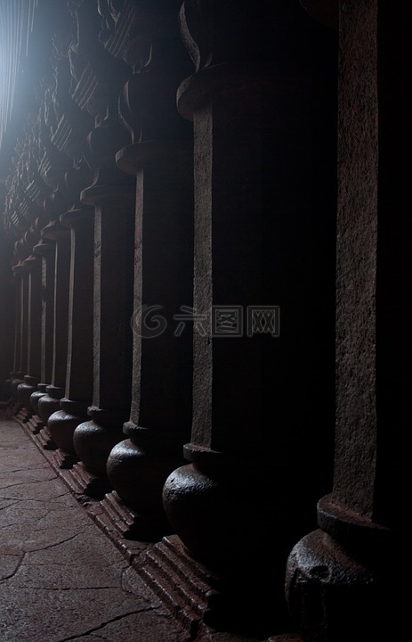 卡拉洞穴,支柱,佛教