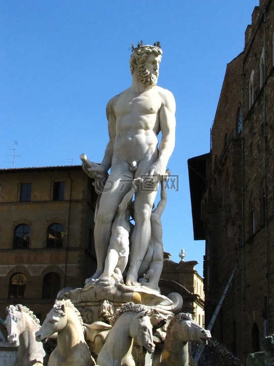通天米开朗琪罗,雕像,海王星喷泉