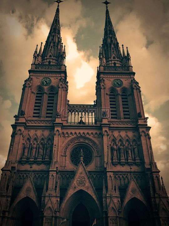 城堡,教堂,中世纪高清图库素材免费下载(图片编号:7548188)-六图网