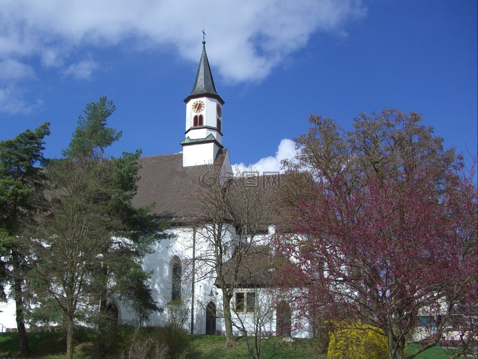 莱昂哈德的教会,教会,莱昂哈德