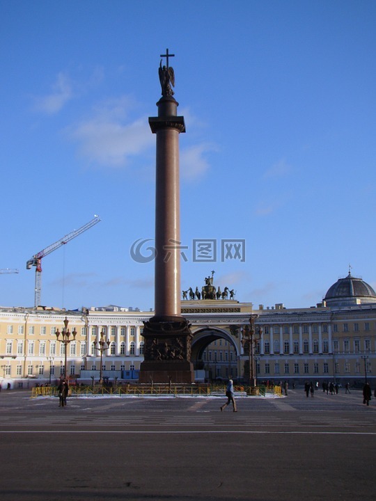 亚历山大 · 列,亚历山德里亚的支柱,布达拉宫广场