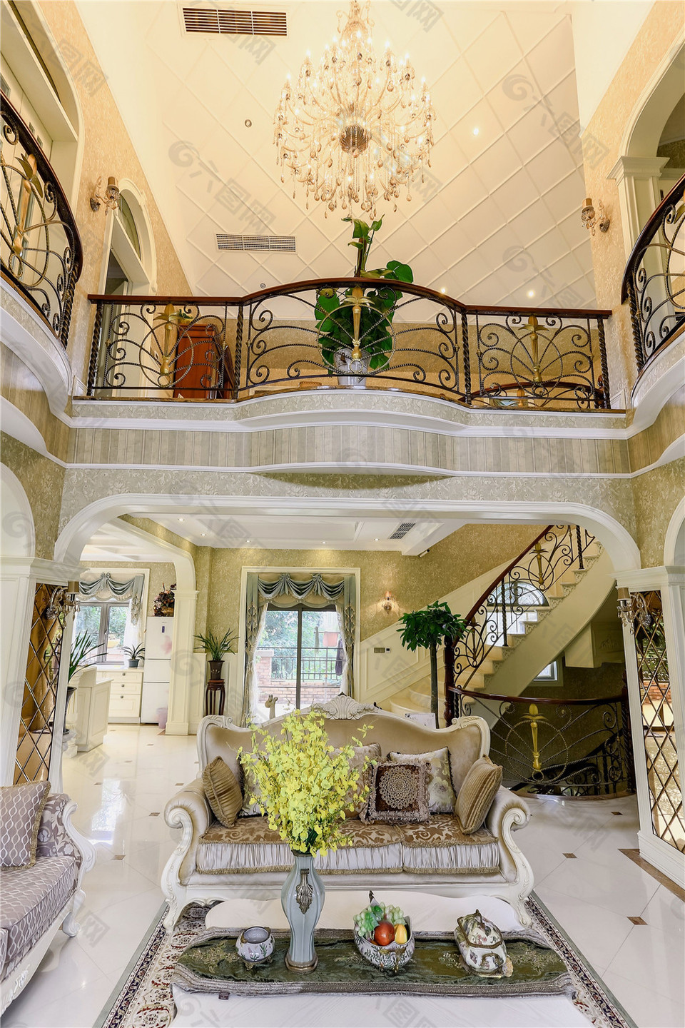 豪华客厅双层设计图