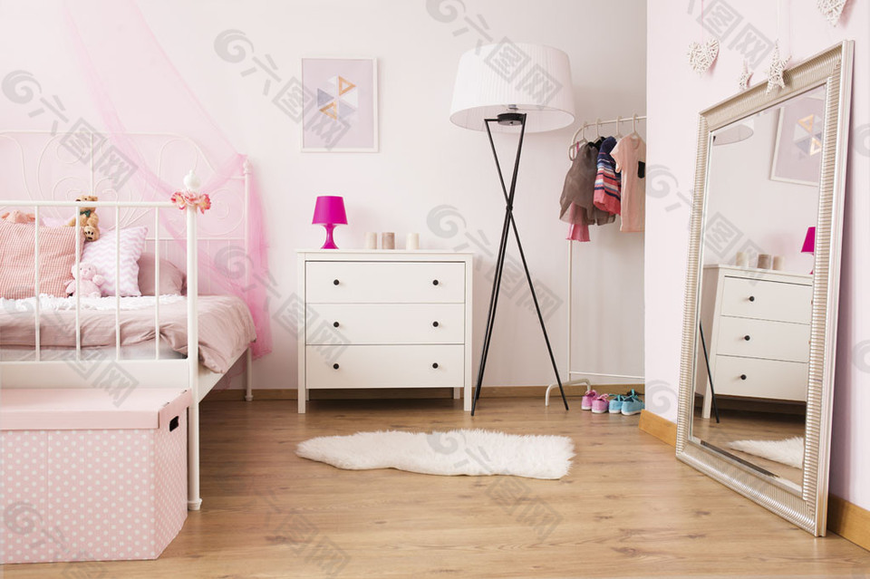 简约时尚女孩卧室装修效果图