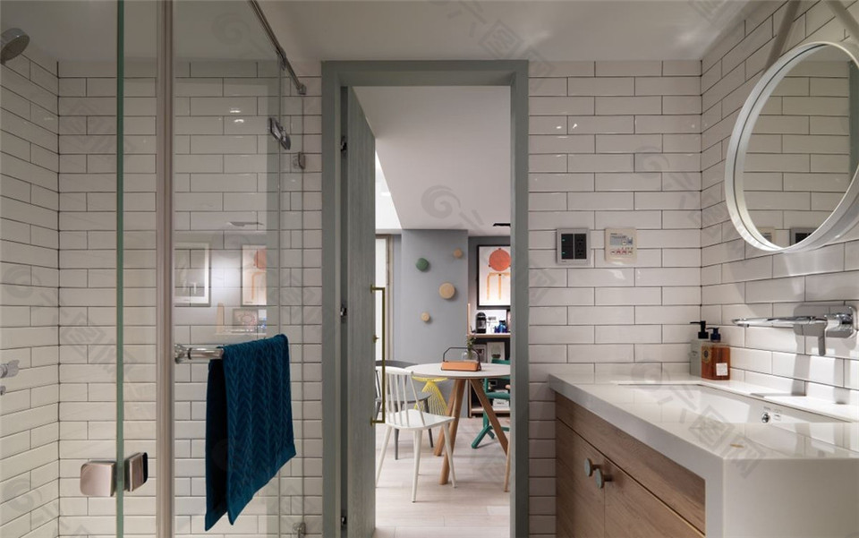 现代港式卫生间装修效果图