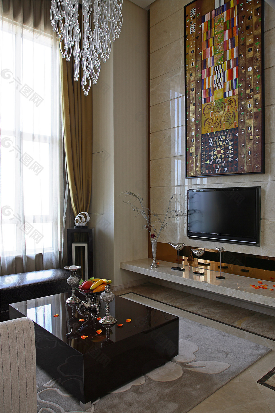 现代客厅电视墙设计图