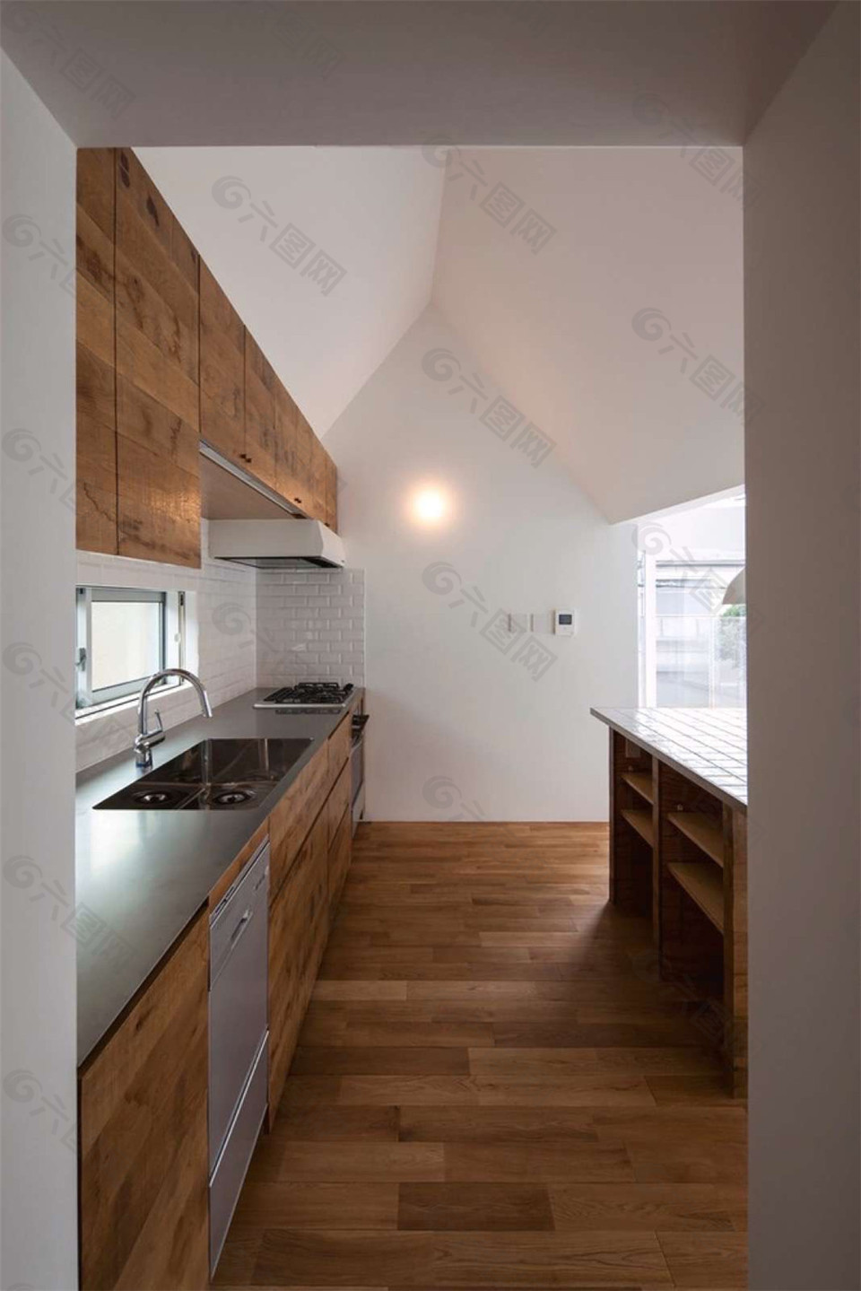 现代欧式简约厨房装修效果图