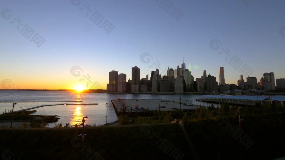 曼哈顿天际线上空的日落