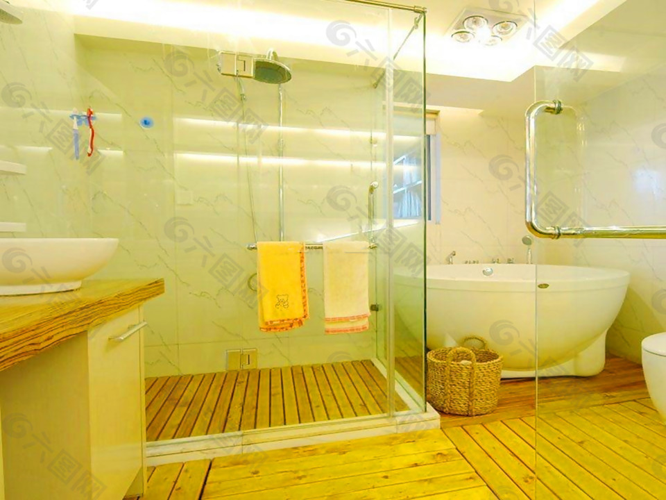 2017家居卫生间玻璃隔断目地板设计家装效果图