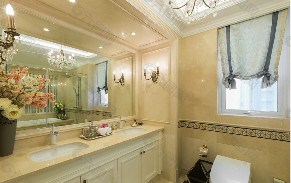 欧式经典大理石墙面浴室装修效果图