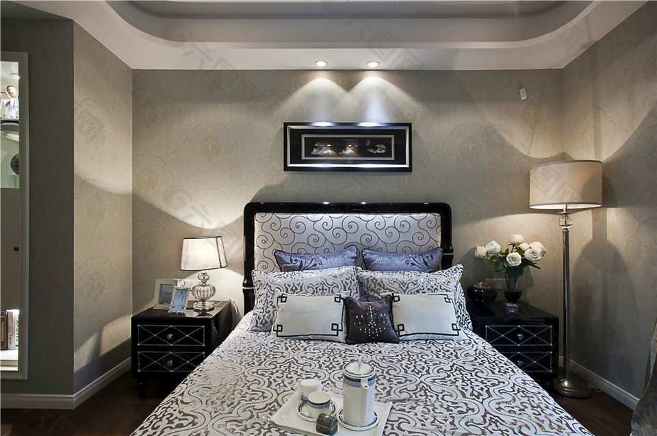 现代时尚卧室亮银色床品室内装修效果图