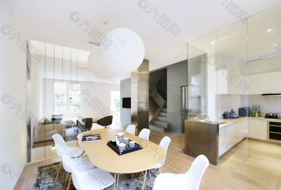 现代客厅白色圆球吊灯室内装修效果图