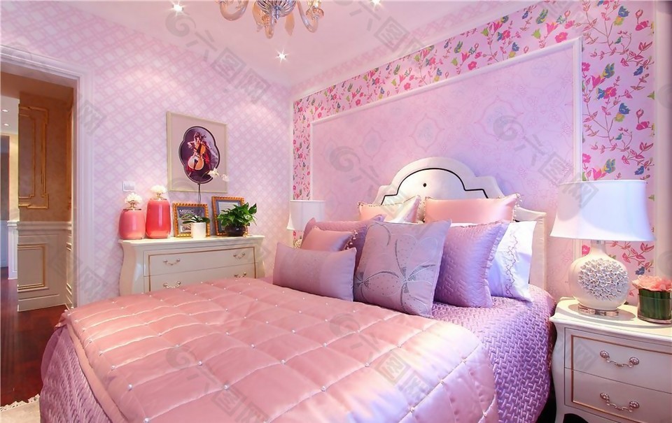 粉色系公主风卧室白色台灯室内装修效果图