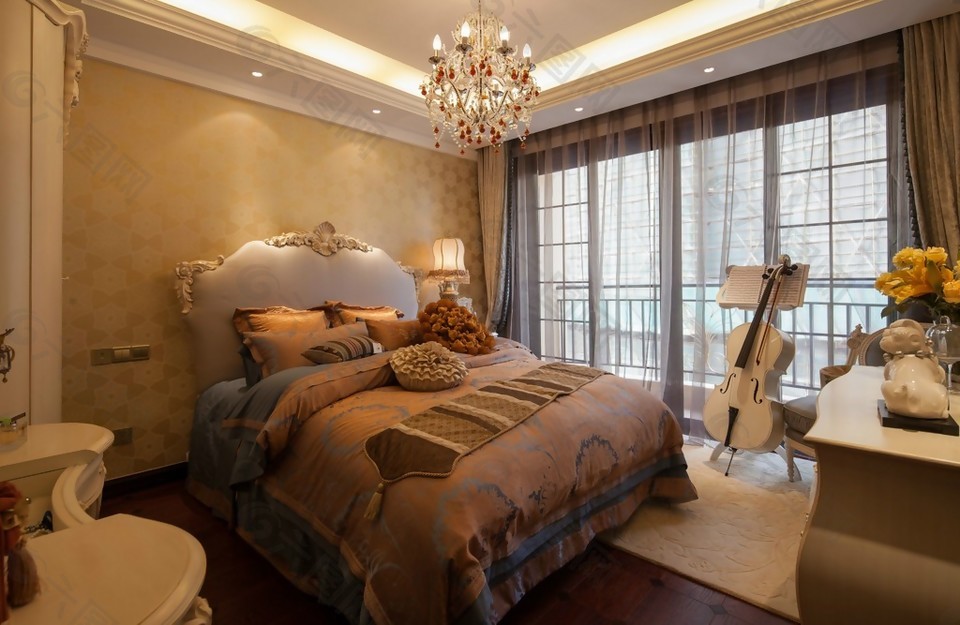 现代时尚卧室深色绒质床品室内装修效果图
