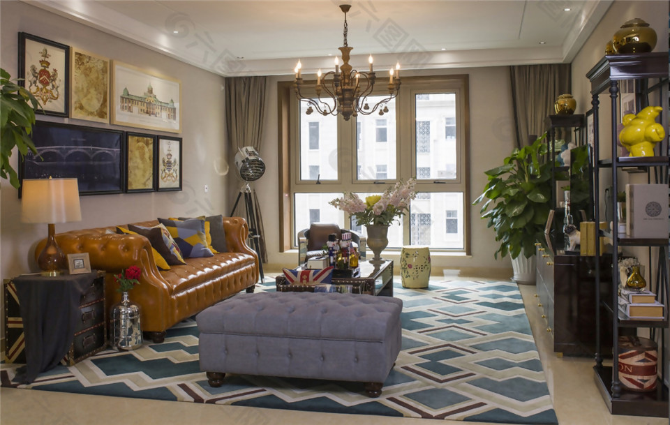 美式客厅蓝色条纹地毯装修效果图